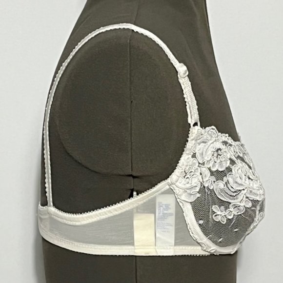 Vintage VICTORIA'S SECRET White Lace And Satin Bridal Lingerie Set. NWOT - Picture 5 of 15